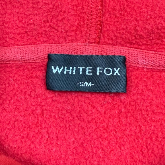White Fox Vol 3 Women’s Hoodie Sweatshirt Sz S/M Red Offstage Monochrome C4 - Picture 3 of 9